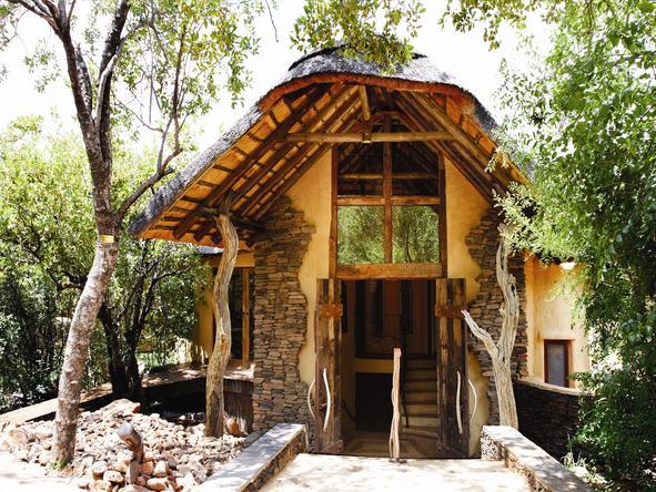Molori Safari Lodge - Exterior View